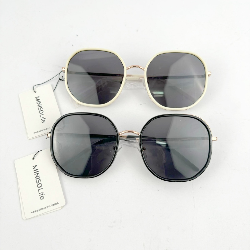 Simplistic Series Sunglasses with Round Frame