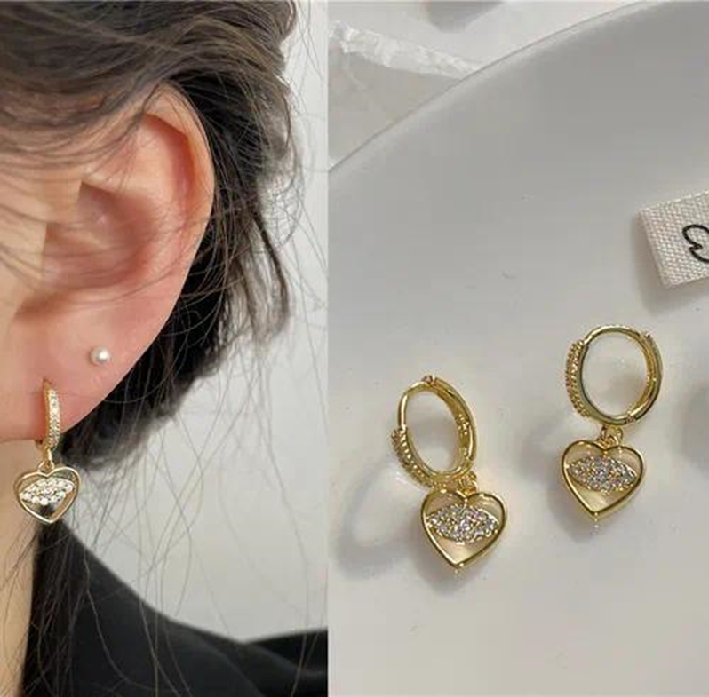 New Love Eyes Earring