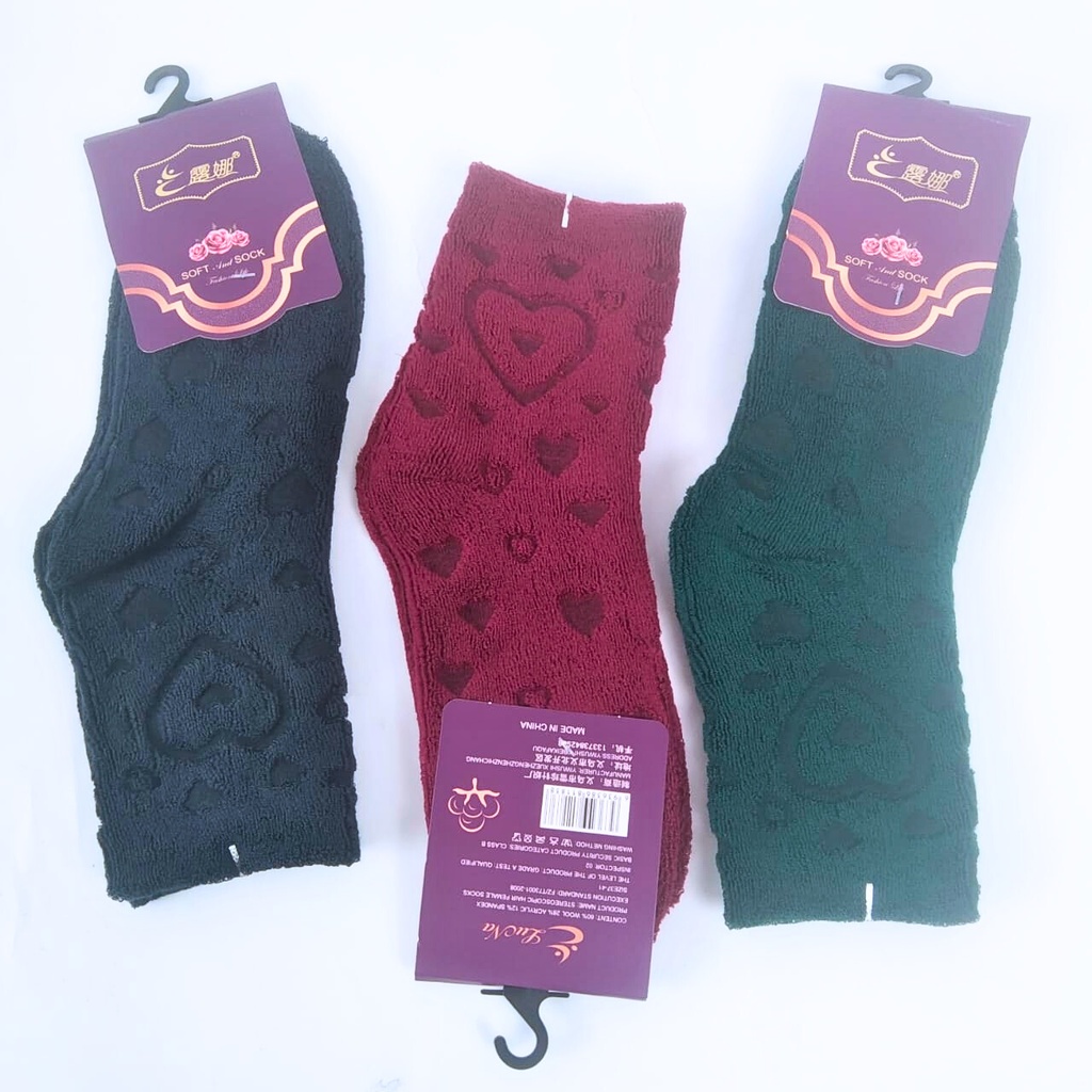 Heart Pattern Women's Winter Socks