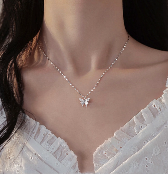 Cute & Elegant Butterfly Necklace