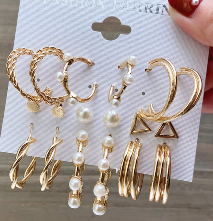 Trendy Gold Metal Earrings Set