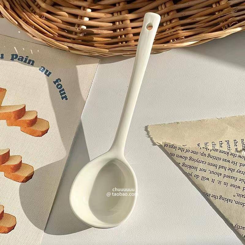 Cream Style Ceramic Flat Spoon (Cream)