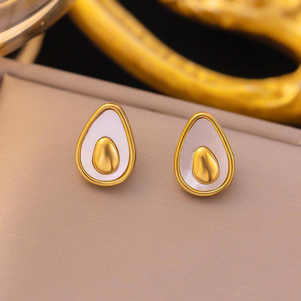 Avocado Gold Earring