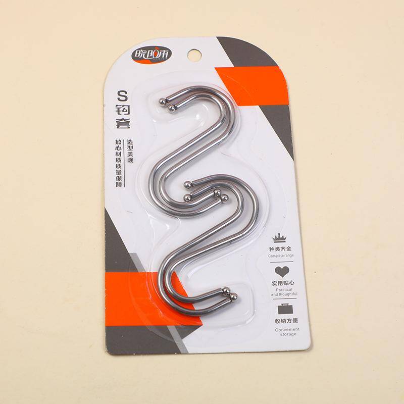Card with four S-hooks 8016