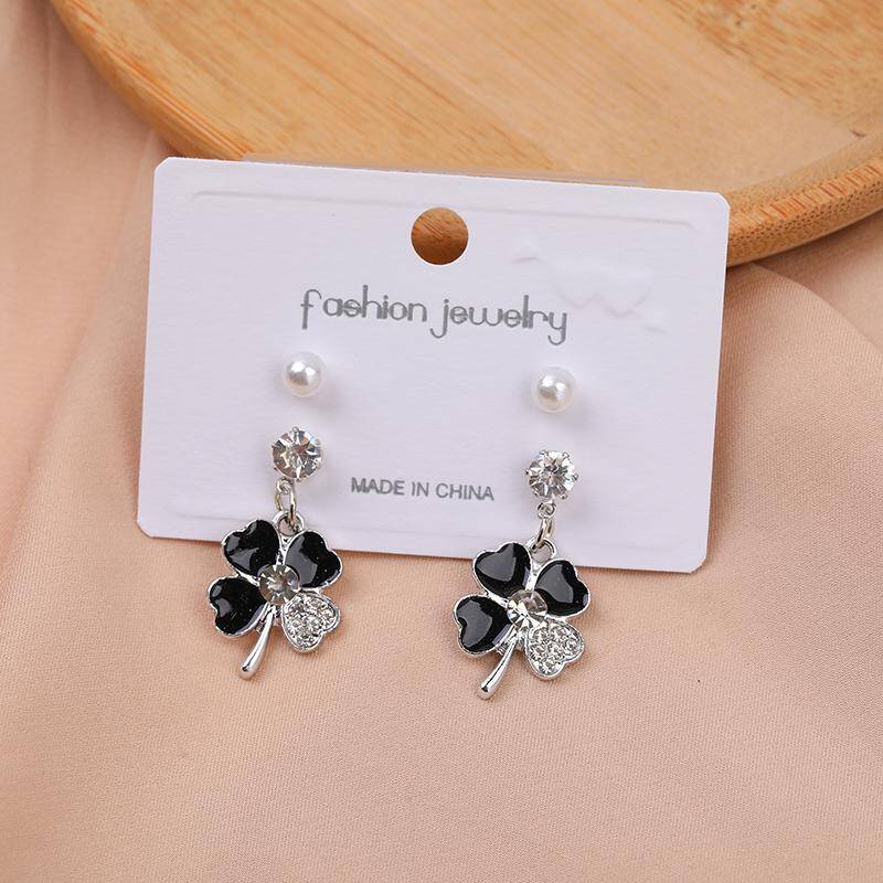 Pearl diamond two pairs of stud earrings -8