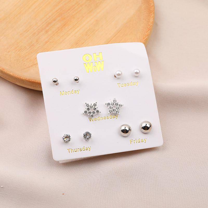 Sparkling 5-Piece Stud Earrings Pack