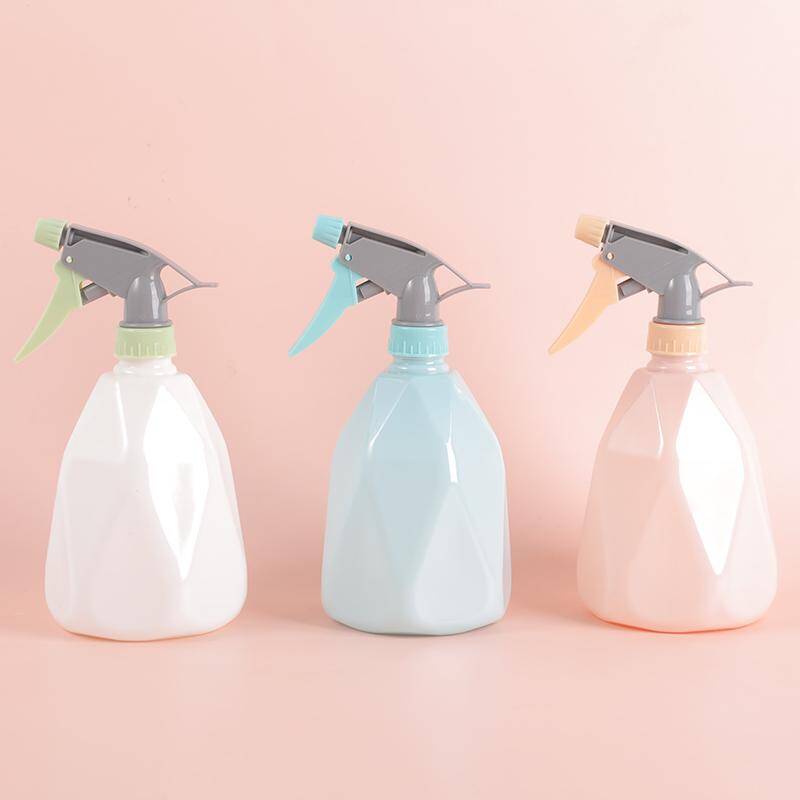 Solid color corner watering can 700ml-6023