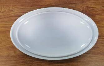 Shallow Oval Plate