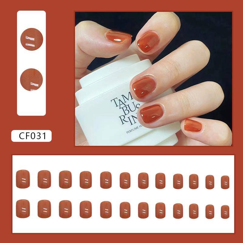 High-Quality Fake Nails for a Flawless CF031
