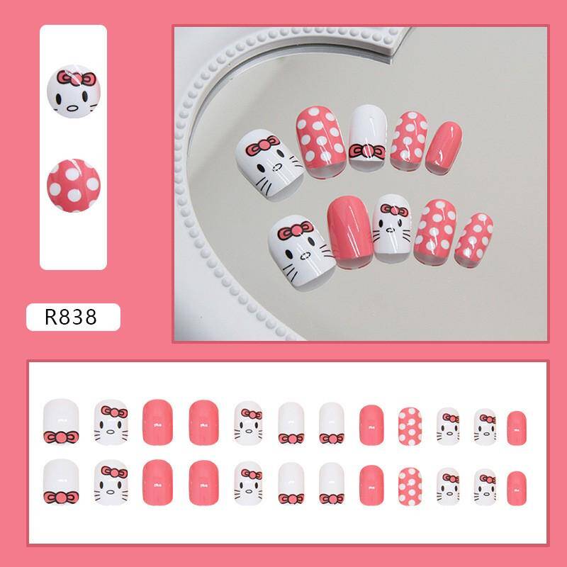 Press-On Nails R838