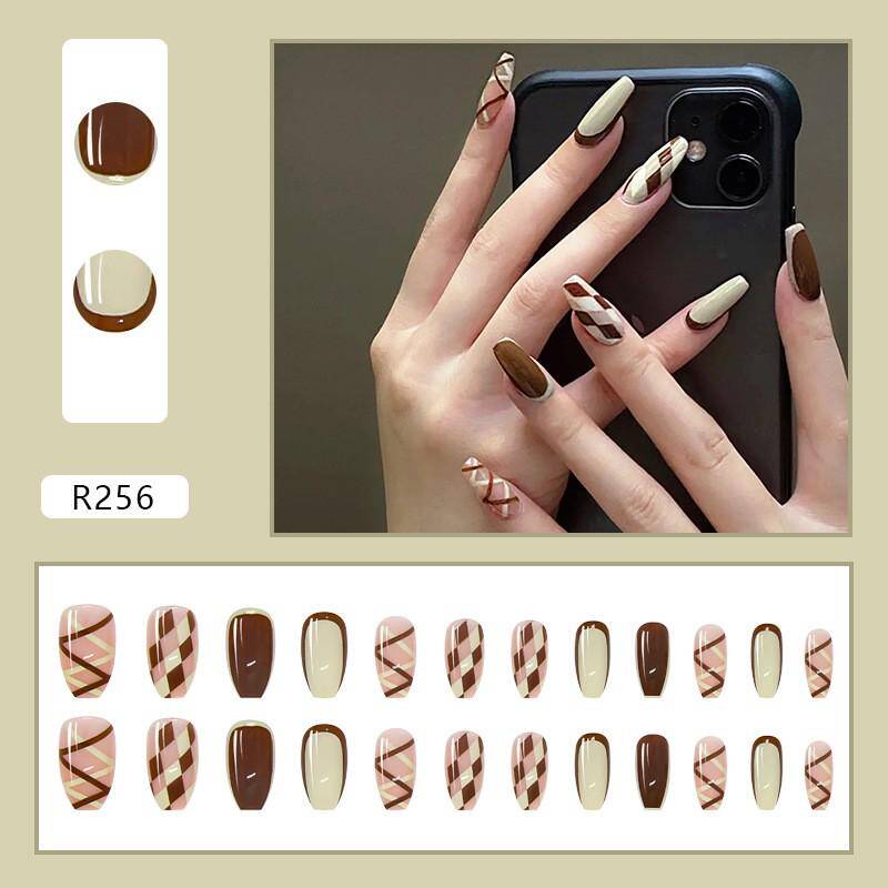 Press-On Nails R256