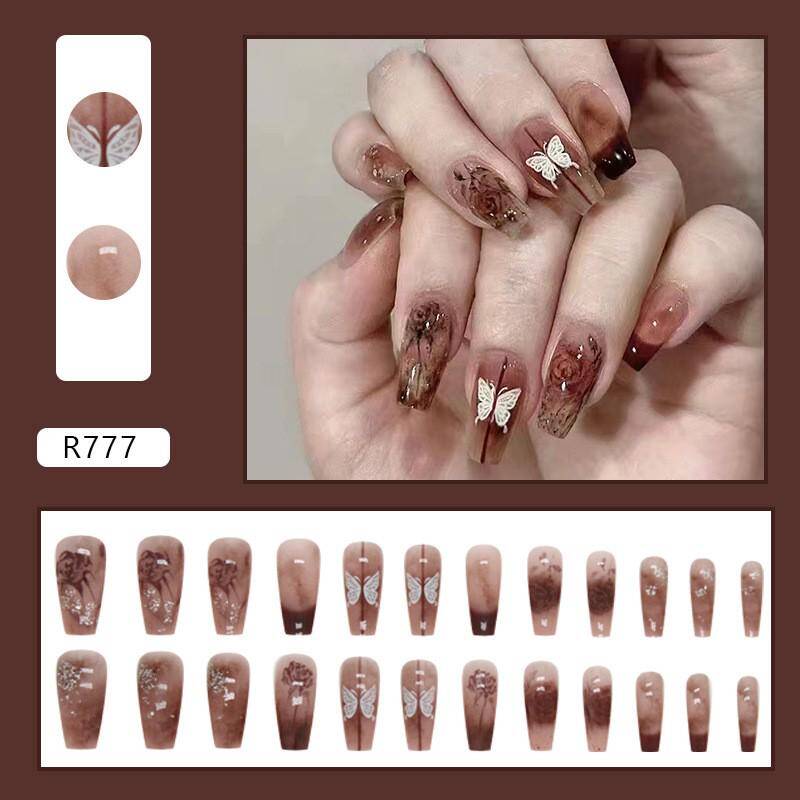 Press-On Nails R777