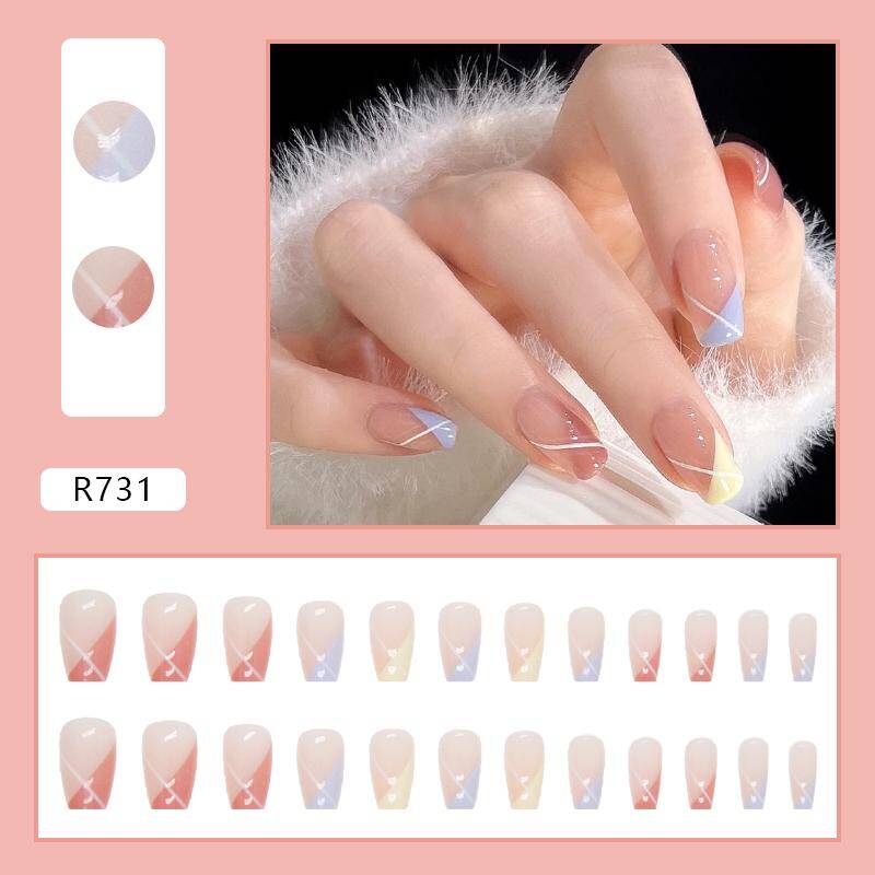 Press-On Nails R731
