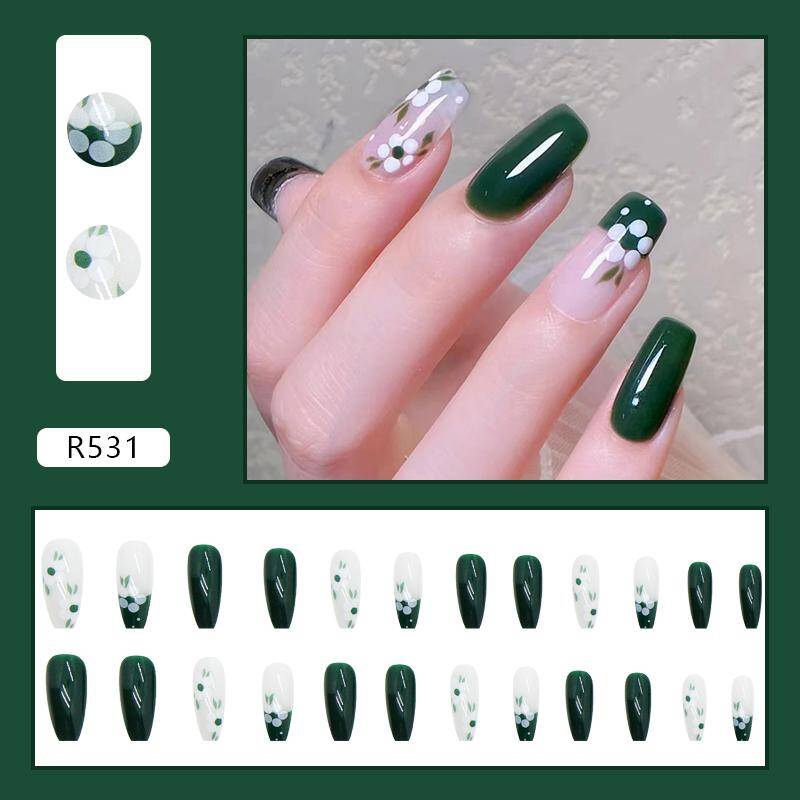 Press-On Nails R531