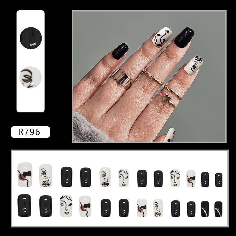 Press-On Nails R796