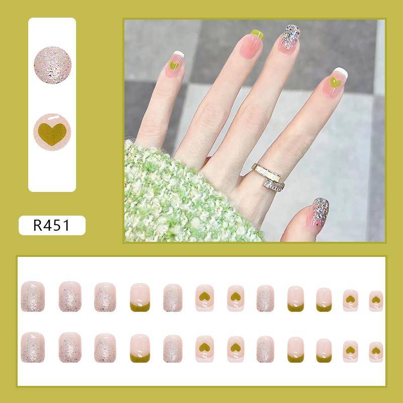 Press-On Nails R451