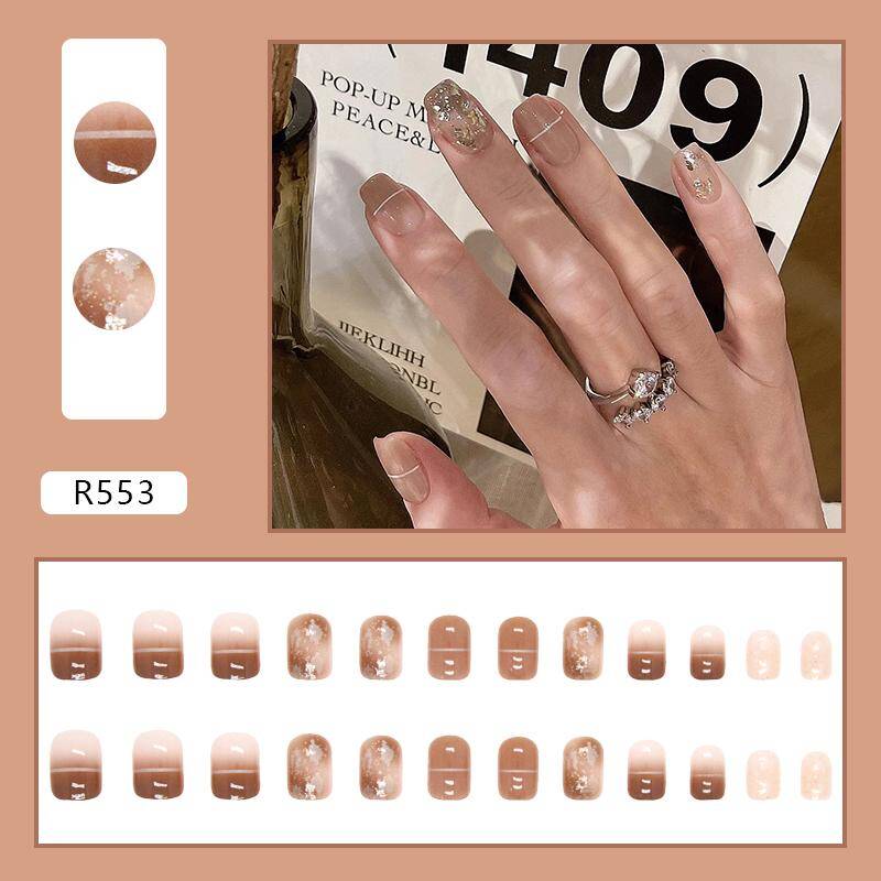 Press-On Nails R553