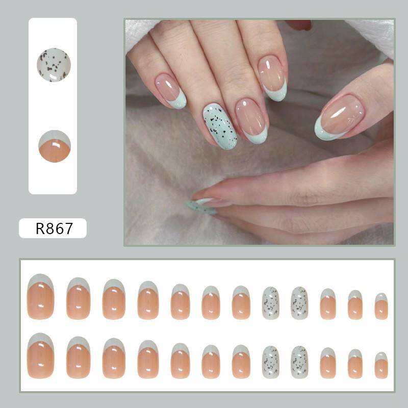 Press-On Nails R867