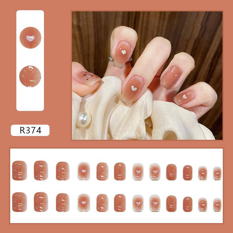 Press-On Nails R374