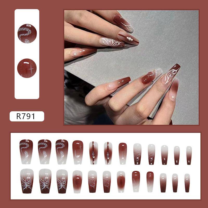 Press-On Nails R791