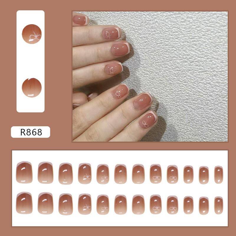 Press-On Nails R868