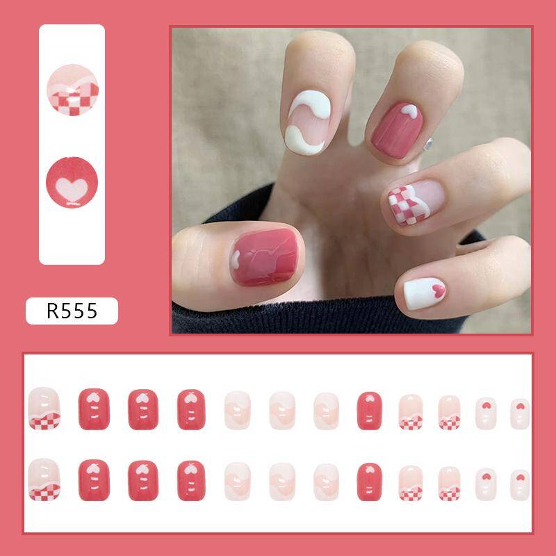 Press-On Nails R555