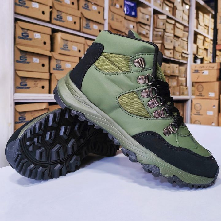 Goldstar G10-L2104 Unisex Trekking Shoes | All-Black Waterproof Hiking Boots for Men & Women