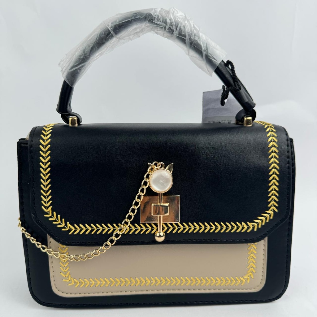 SB Flap Bag With Strap