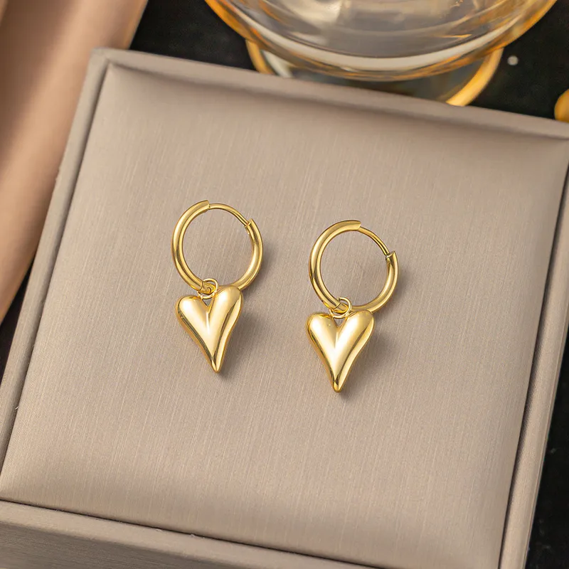  Pointed Heart Earrings Gold - Geometric Design 