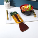 Lacquered small inclined rice scoop