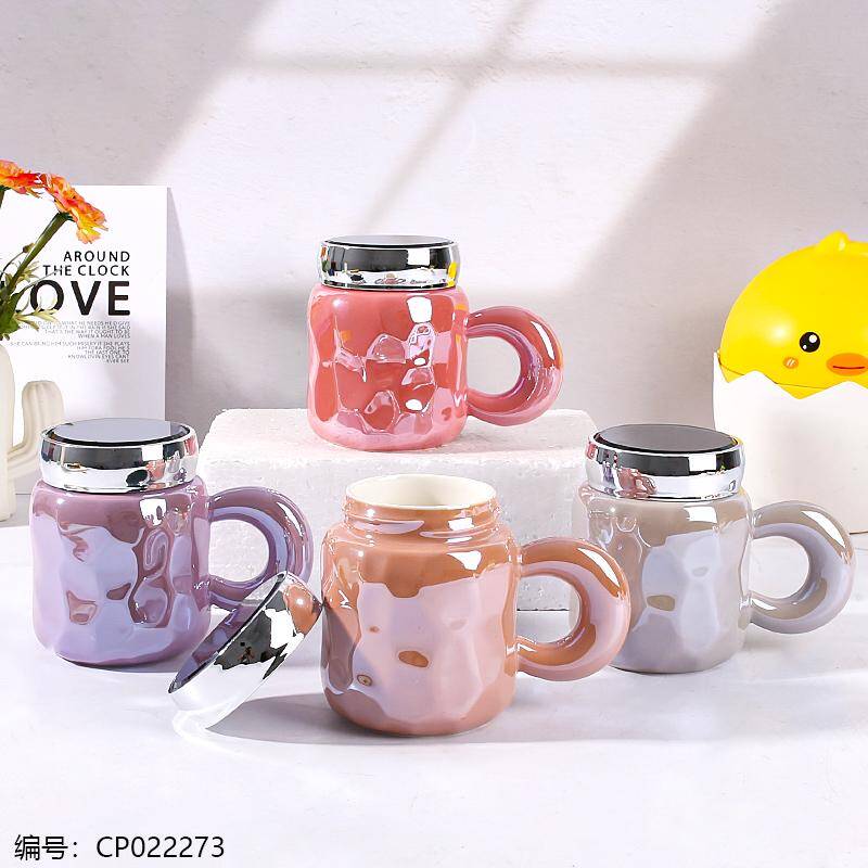 654 pearl glazed porcelain cup