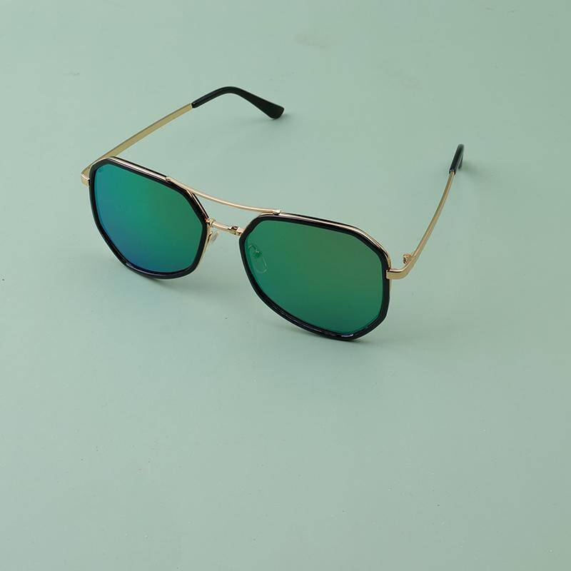 Classic Unisex Sunglasses