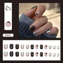 Press-On Nails R905