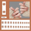 Press-On Nails R902