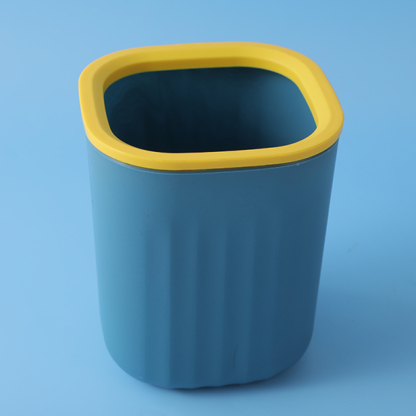 Desktop trash can