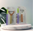 Simple curved handle peeler